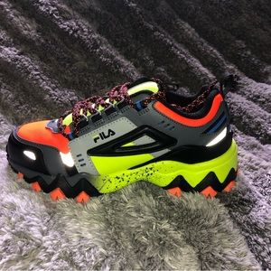 Multi color kid shoes